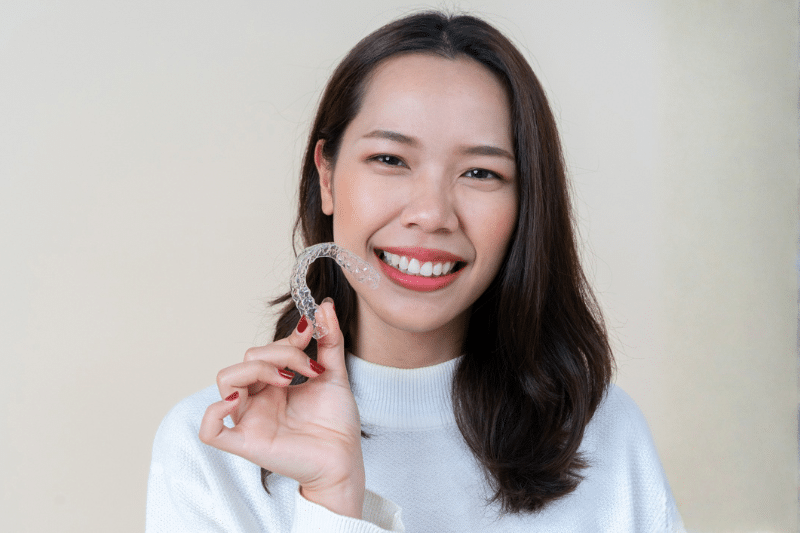 Invisalign clear aligners at Advanced Orthodontics in Everett, WA 98208 providing a discreet orthodontic treatment option